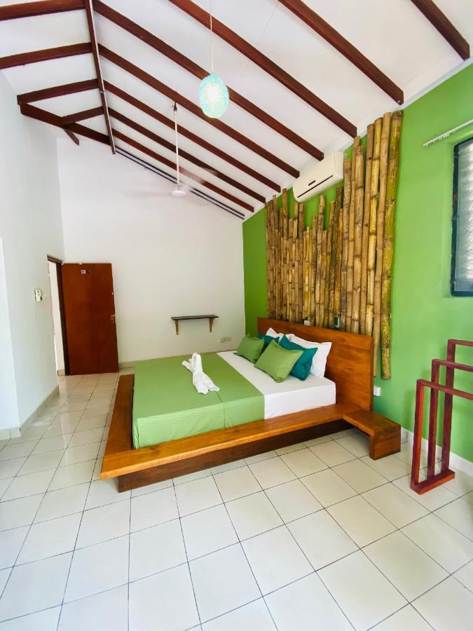 Surf N Spice - Hiriketiya Dickwella Exterior foto
